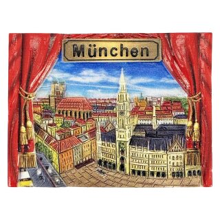 München Magnet Marienplatz Panorama mit Neuem Rathaus im Theater Design